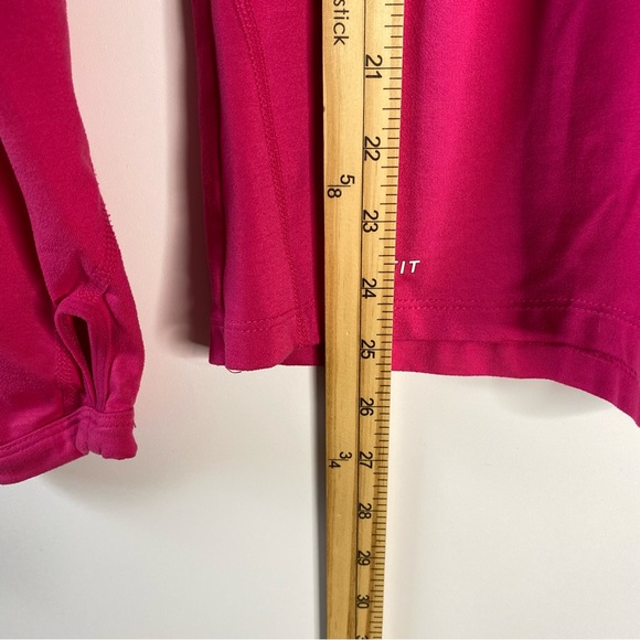 Nike Women NFL Team Apparel 1/4 Pullover Broncos Sz M Pink Breast Cancer Ribbion - Picture 5 of 9